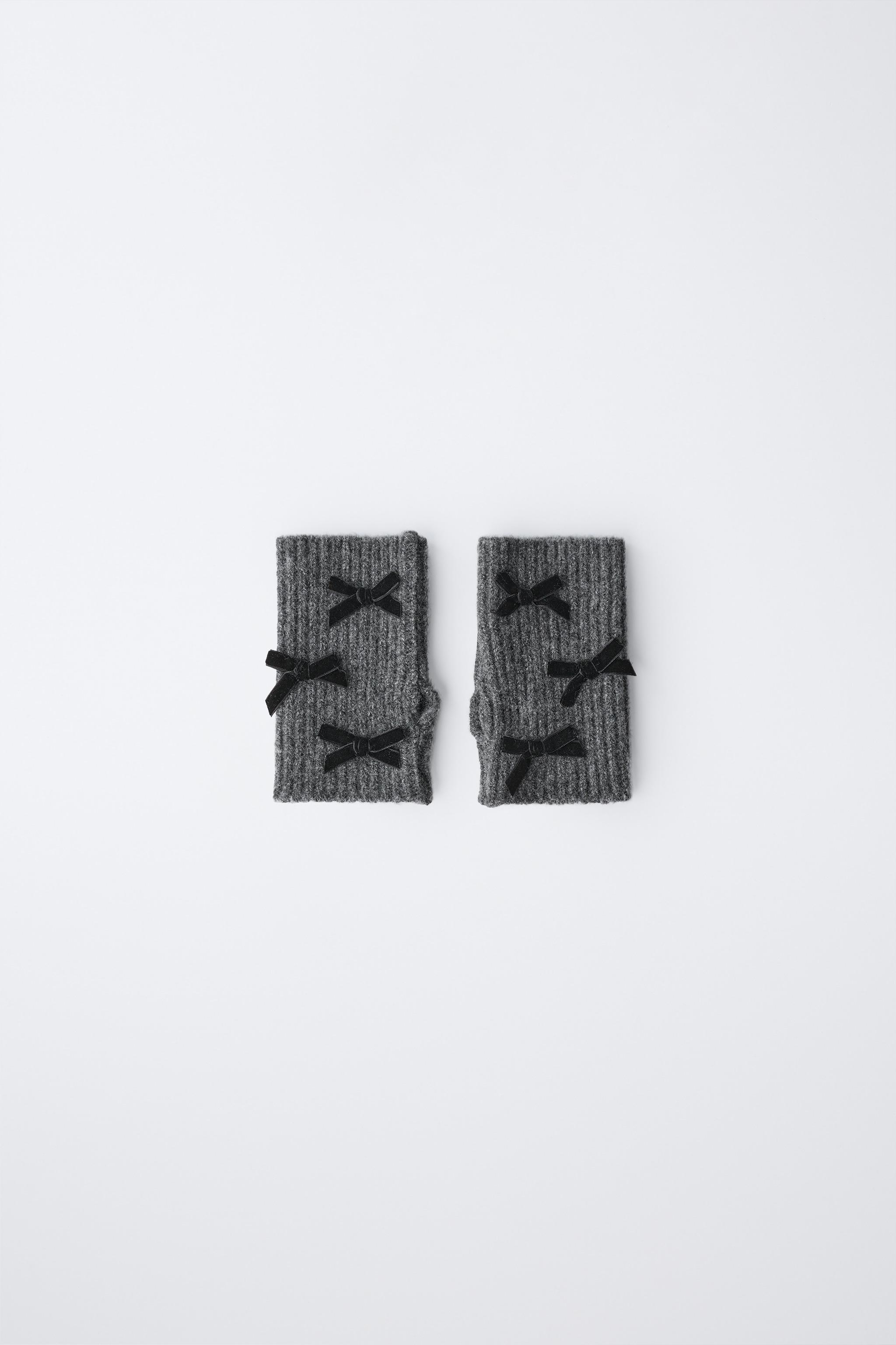 KNIT MITTEN GLOVES WITH VELVET BOWS